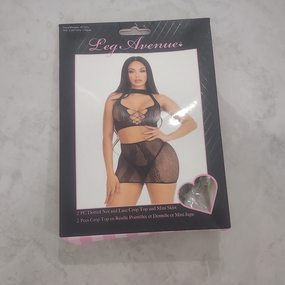 Leg Avenue sexy set